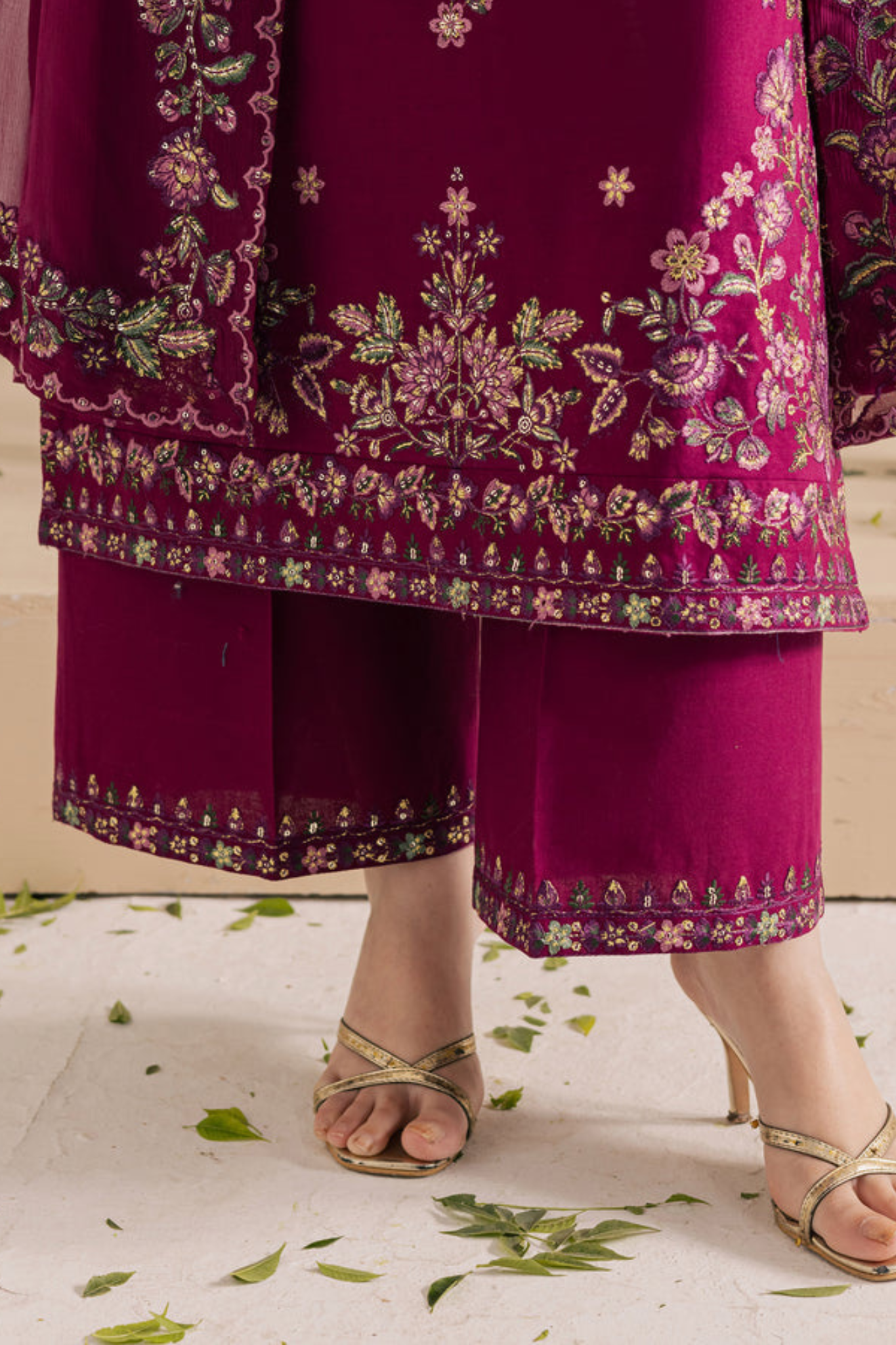 Omavi - 3Pc - Embroidered Premium Lawn Dress