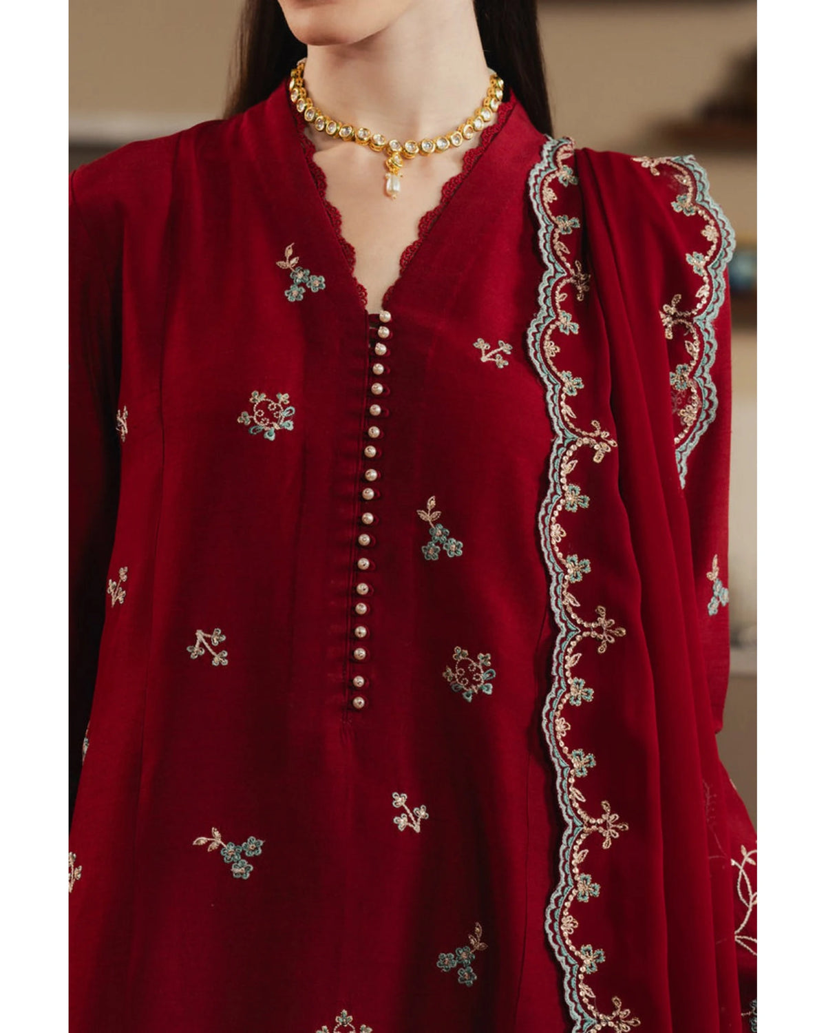 Maroon Dhanak suit – back styling