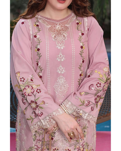 Dusty pink Dhanak suit – front embroidery detail